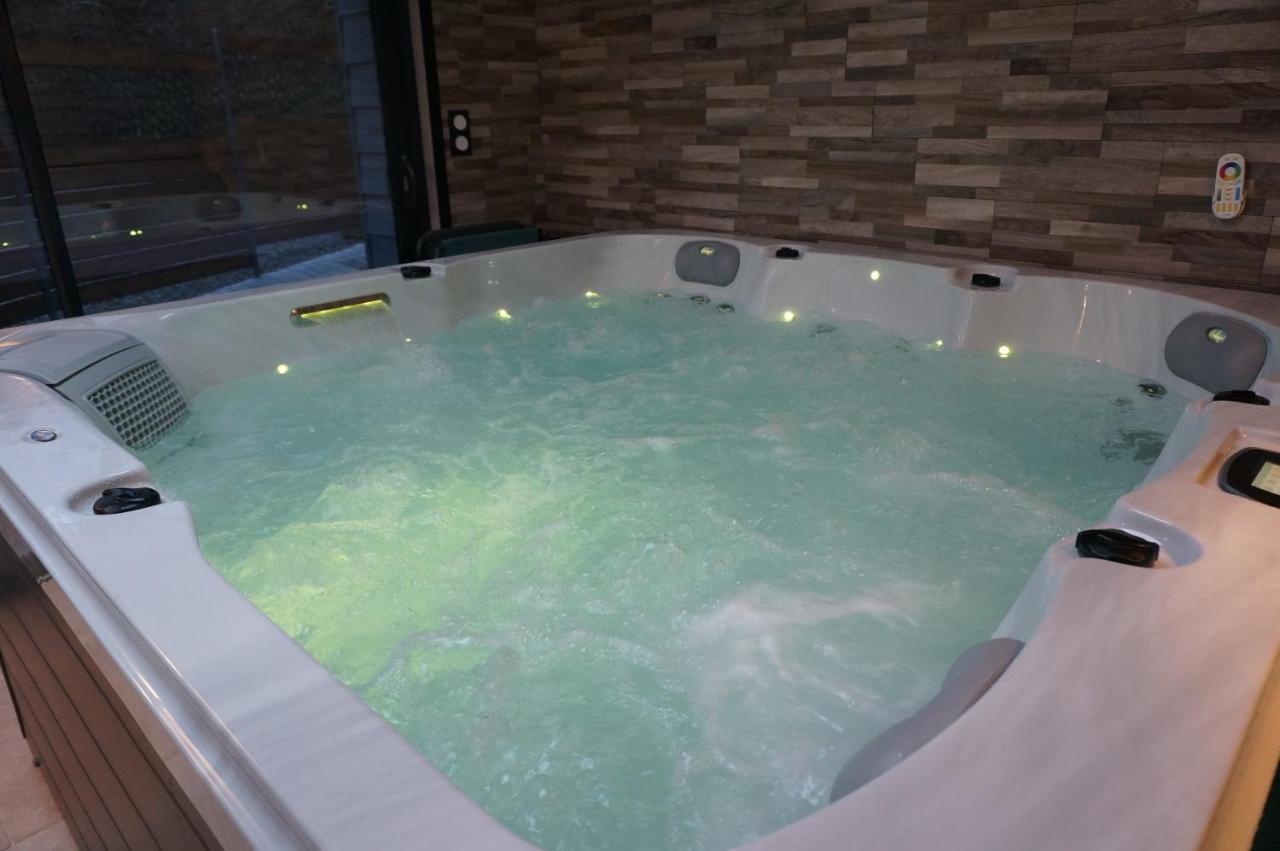 Domaine Du Moulin A Vent - Gite & Spa Saint-Florent-sur-Cher Εξωτερικό φωτογραφία